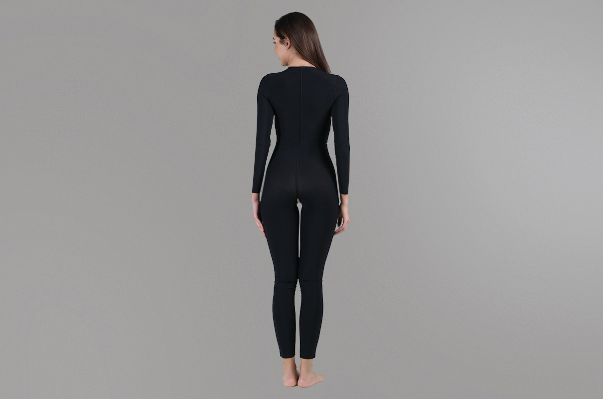 تصویر گن فول بادی تا مچ پا برند INVO - نمای 1